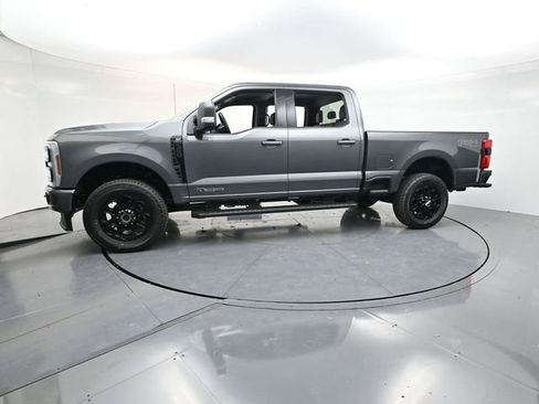 New 2026 Ford F350 XLT w/ XLT Premium Package AWD/4WD image 4