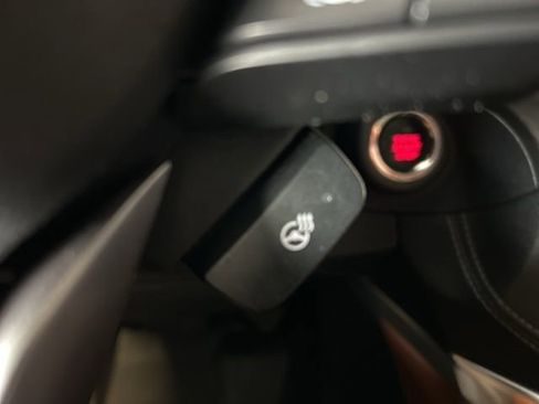 Used 2020 Subaru Forester Touring AWD/4WD image 17