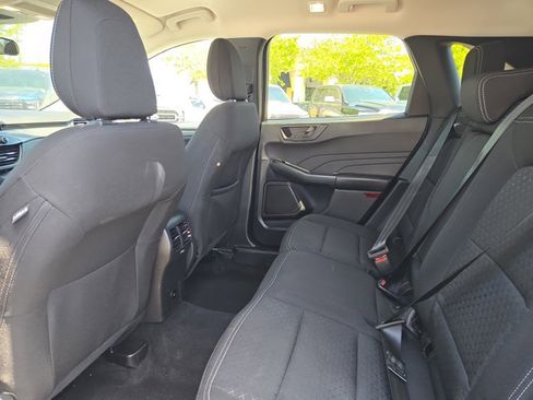 Used 2025 Ford Escape Active AWD/4WD image 13