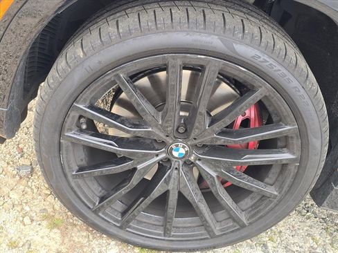 Used 2021 BMW X6 M50i w/ Executive Package image 10