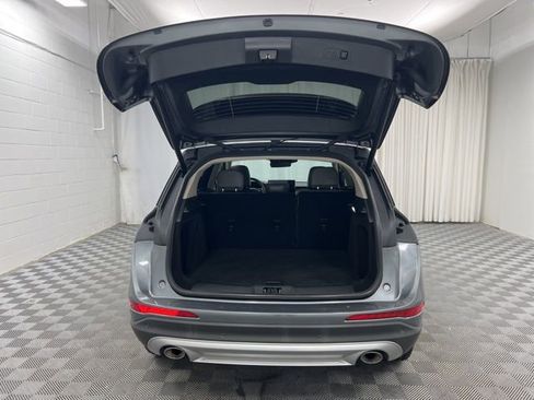 Certified 2025 Lincoln Corsair AWD w/ Equipment Group 101A image 10