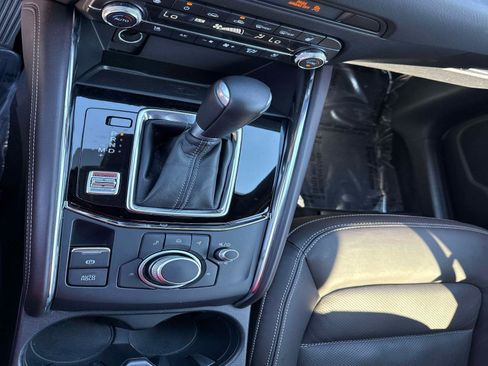 Certified 2025 MAZDA CX-5 Signature image 32