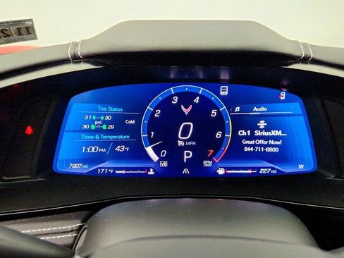 Used 2022 Chevrolet Corvette Stingray Preferred Cpe w/ Battery Protection Package RWD image 15