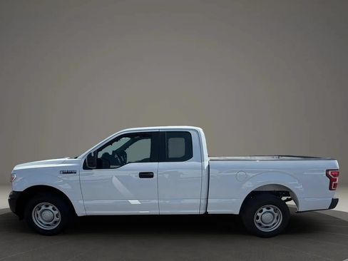 Used 2018 Ford F150 XL w/ Equipment Group 101A Mid RWD image 3