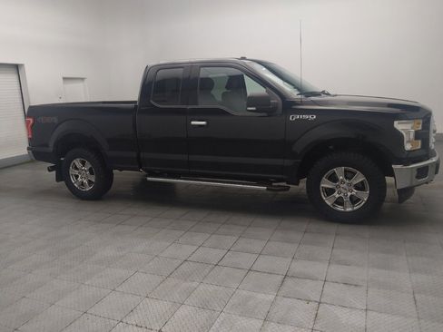 Used 2017 Ford F150 XLT w/ Equipment Group 301A Mid AWD/4WD image 11