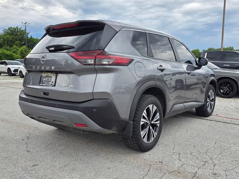 Used 2023 Nissan Rogue SV AWD/4WD image 6