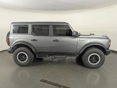 Used 2024 Ford Bronco Black Diamond w/ Sasquatch Package AWD/4WD image 8