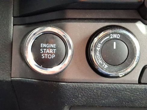 Used 2019 Toyota Tacoma TRD Off-Road image 27