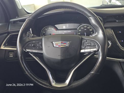 Used 2020 Cadillac XT6 Premium Luxury FWD image 30