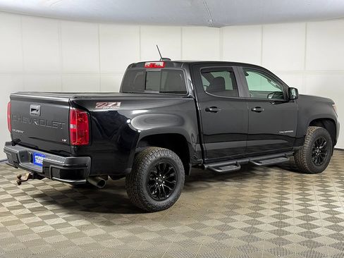 Used 2022 Chevrolet Colorado Z71 w/ Safety Package AWD/4WD image 9