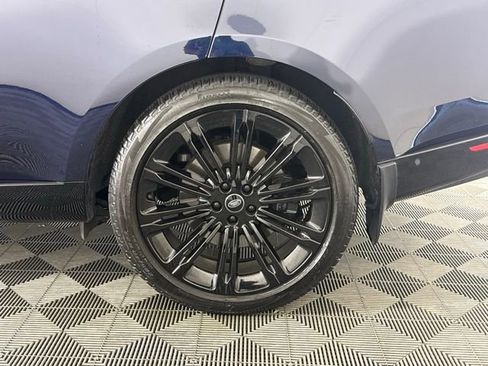 Used 2023 Land Rover Range Rover SE image 11