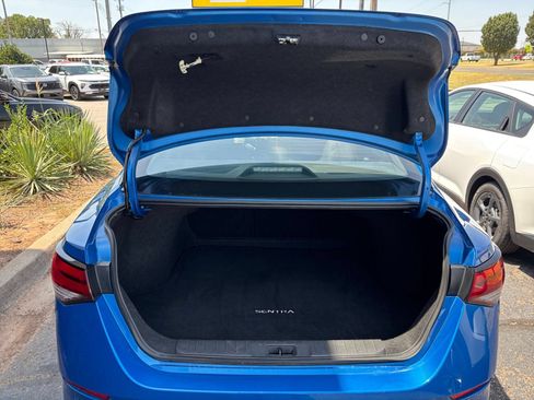 Used 2025 Nissan Sentra SV FWD image 24
