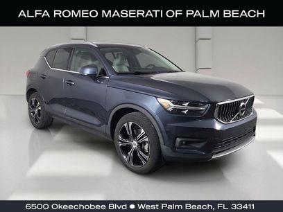 Used 2022 Volvo XC40 T4 Inscription