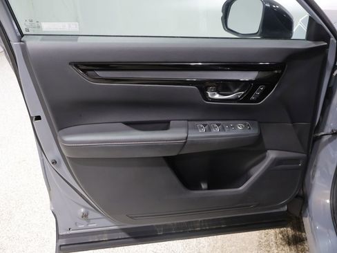 Used 2024 Honda CR-V Sport Touring image 12