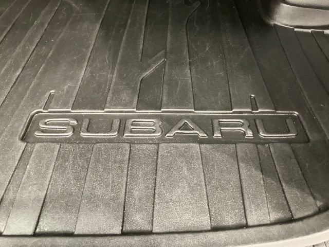 Used 2015 Subaru Forester 2.5i Premium w/ All-Weather Package AWD/4WD image 30