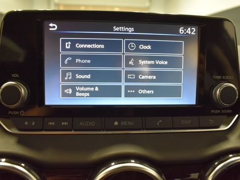 Certified 2025 Nissan Sentra S FWD image 21
