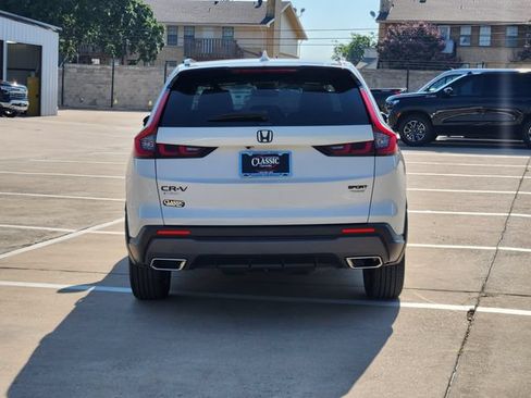 Used 2025 Honda CR-V Sport Touring image 13