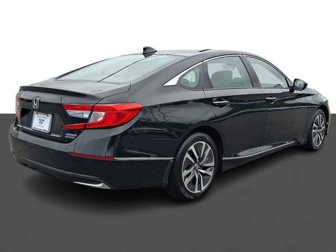 Used 2019 Honda Accord Touring image 6