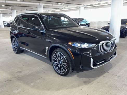 Certified 2025 BMW X5 sDrive40i w/ Climate Comfort Package image 1
