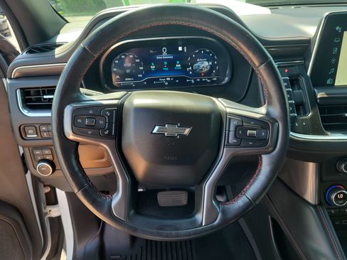 Used 2022 Chevrolet Suburban RST w/ Luxury Package AWD/4WD image 22