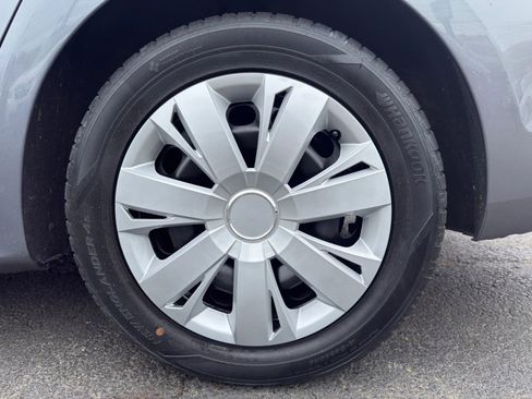 Used 2014 Volkswagen Jetta SE FWD image 11