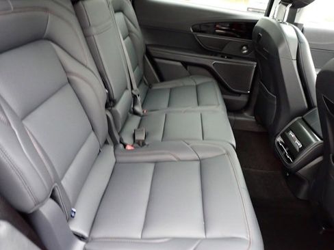 New 2026 Lincoln Nautilus Premier w/ Equipment Group 102A AWD/4WD image 21