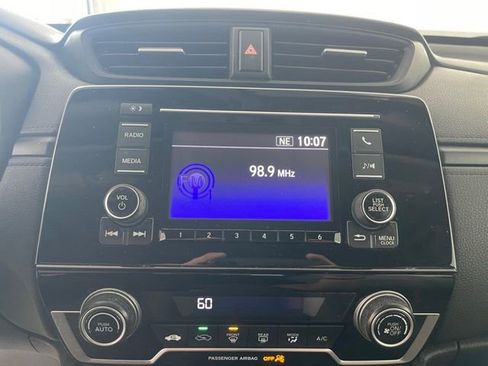Used 2017 Honda CR-V LX image 40