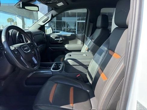 Used 2019 GMC Sierra 1500 AT4 w/ AT4 Premium Package image 7