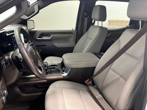 Used 2025 Chevrolet Silverado 1500 RST w/ Convenience Package II image 24