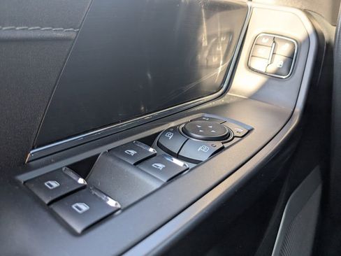 New 2025 Ford F150 Lariat w/ Equipment Group 502A High image 40