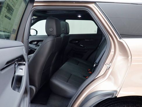 New 2026 Land Rover Range Rover Evoque Dynamic SE AWD/4WD image 16