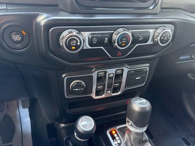 Used 2018 Jeep Wrangler Unlimited Sport S AWD/4WD image 33