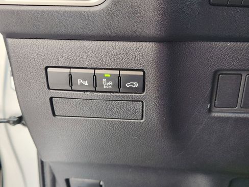 Used 2017 Lexus NX 200t FWD image 22