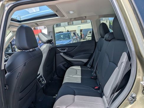 Certified 2023 Subaru Forester Limited image 12