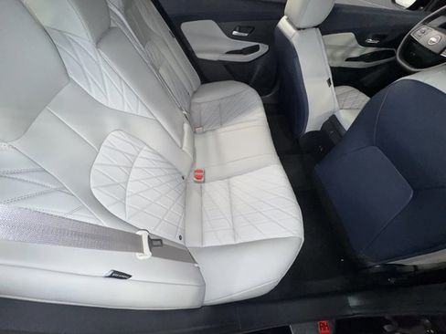 New 2026 Nissan Sentra SL w/ Floor Mat Package image 10