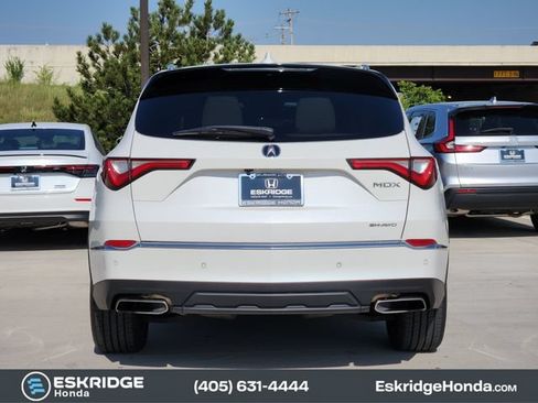 Used 2023 Acura MDX SH-AWD w/ Advance Package image 6