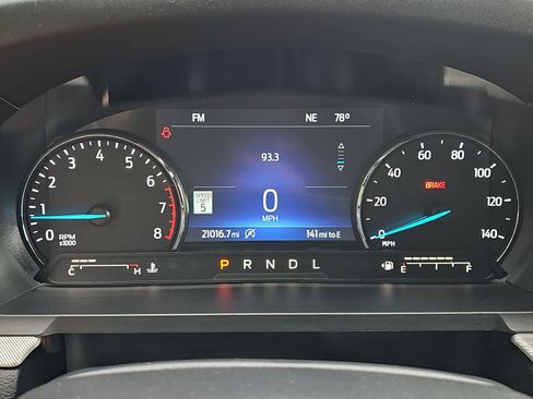 Used 2023 Ford Explorer XLT w/ Equipment Group 202A AWD/4WD image 21