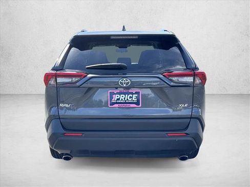 Certified 2025 Toyota RAV4 XLE FWD image 5