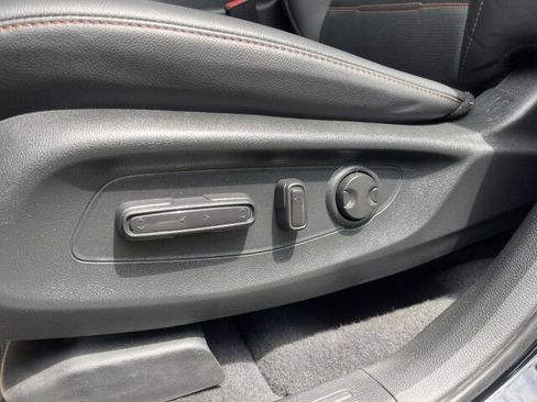 Used 2025 Honda CR-V Touring image 35