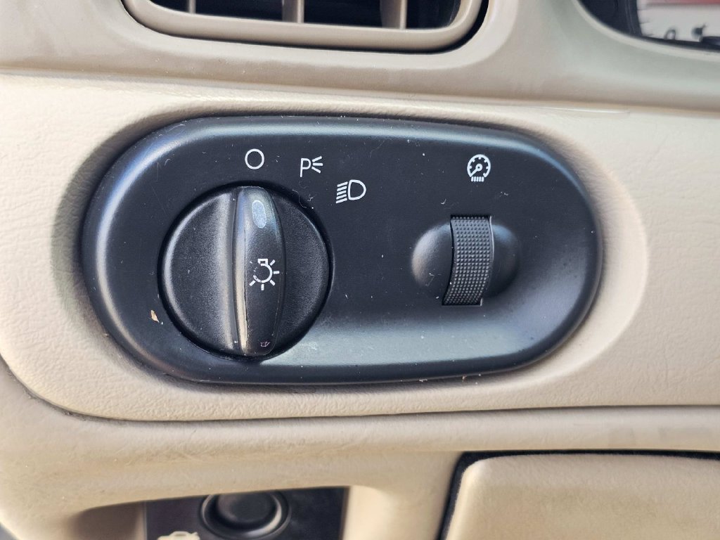 Used 2007 Ford Taurus SEL FWD image 20