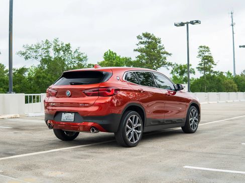 Used 2022 BMW X2 sDrive28i w/ Convenience Package FWD image 7