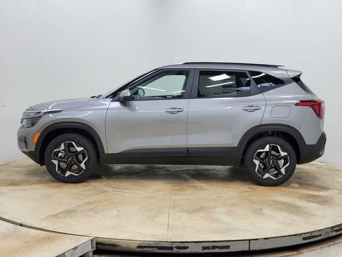 New 2026 Kia Seltos S image 9