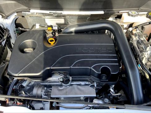 Used 2026 Chevrolet Equinox LT FWD image 29