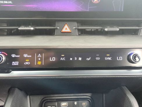 Used 2023 Kia Sportage X-Pro AWD/4WD image 28