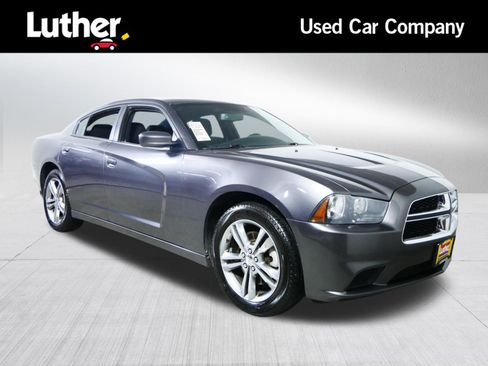 Used 2014 Dodge Charger SE AWD/4WD image 1