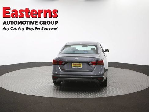 Used 2024 Nissan Altima 2.5 SV FWD image 36
