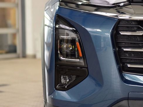 New 2026 Chevrolet Equinox LT w/ Safety and Technology Package FWD image 14