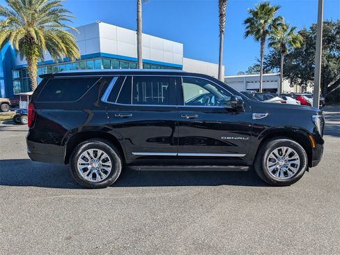 Used 2025 GMC Yukon Denali image 2