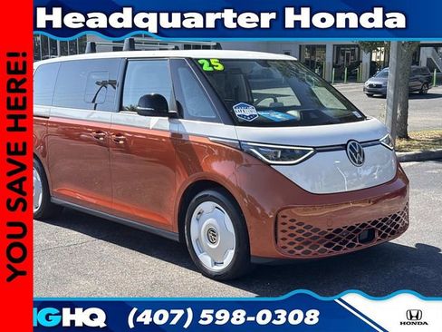 Used 2025 Volkswagen ID. Buzz 1st Edition AWD/4WD image 1