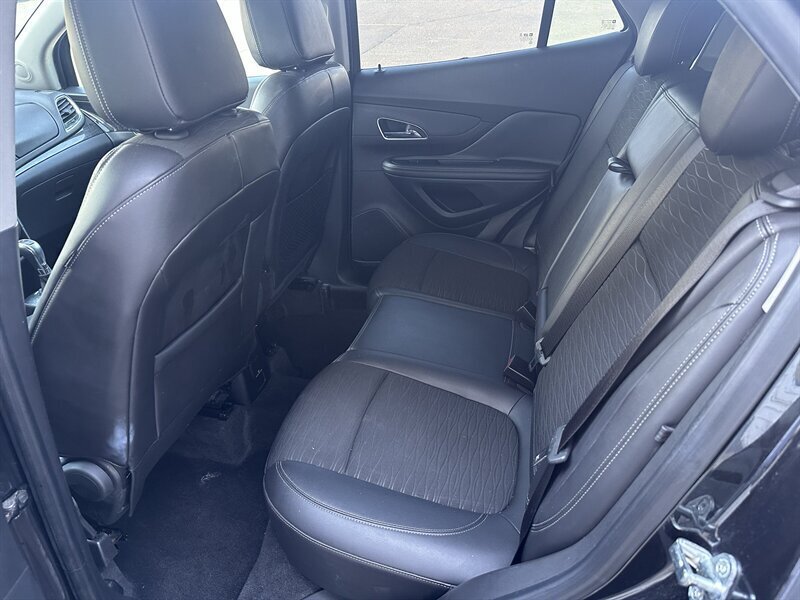 Used 2015 Buick Encore Convenience FWD image 6